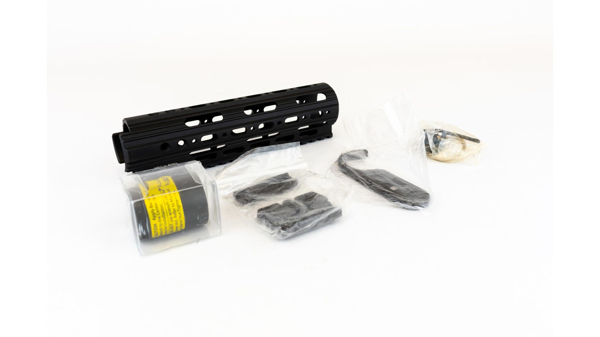 leapers utg pro ar15 super slim free float handguard leapers utg pro ar15 super slim free float handguard